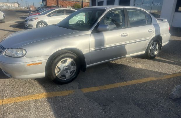 2002 Chev malibu