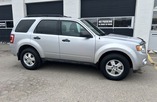 2011 Ford Escape XLT