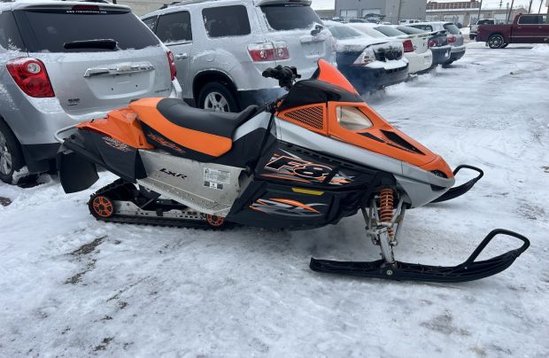 2009 Arctic cat F8